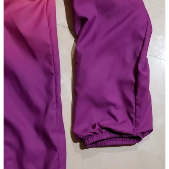 NWOT PINK VS OMBRÉ SNAP BUTTON ADJ COACHES JACKET - Picture 16 of 16